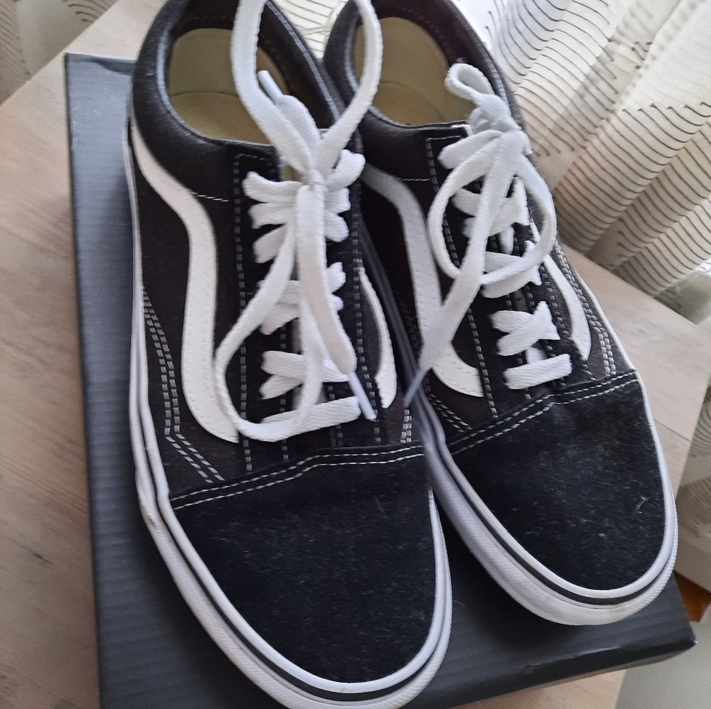 Van sneakers